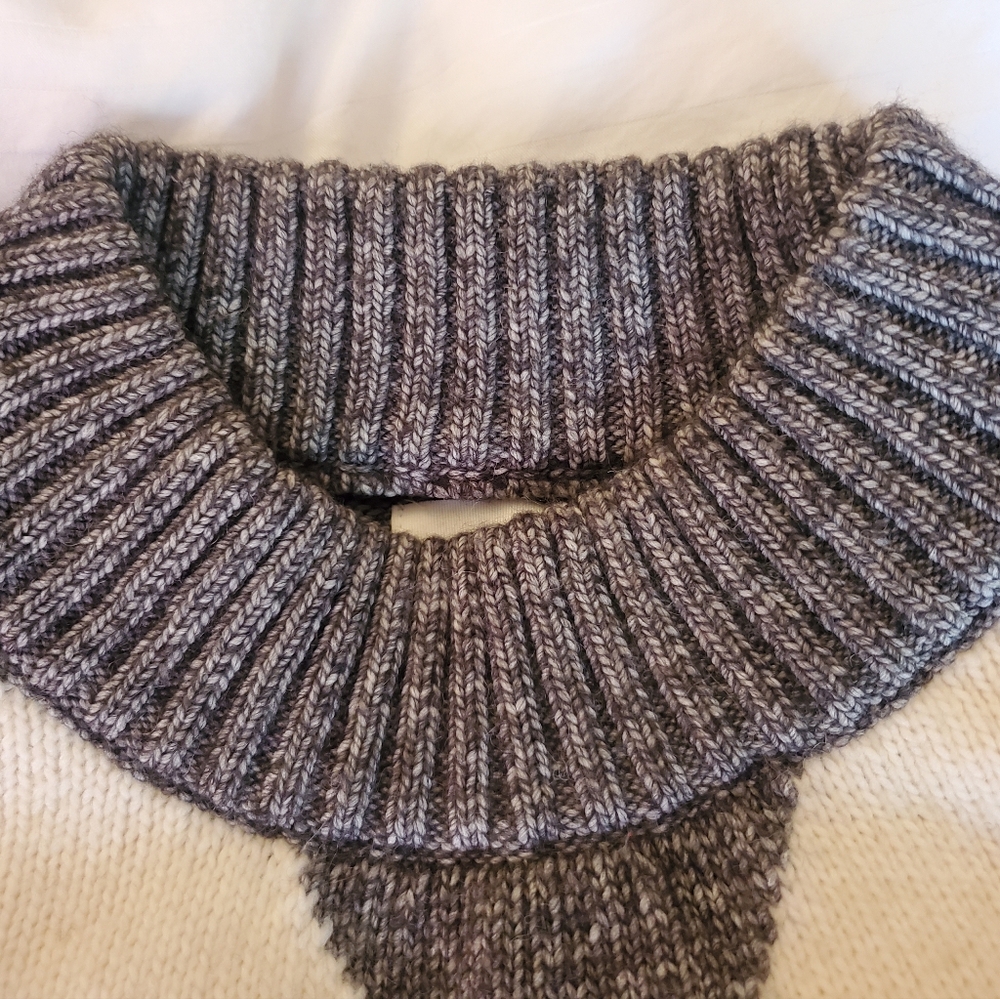 PRINGLE SWEATER - Picture 5 of 7